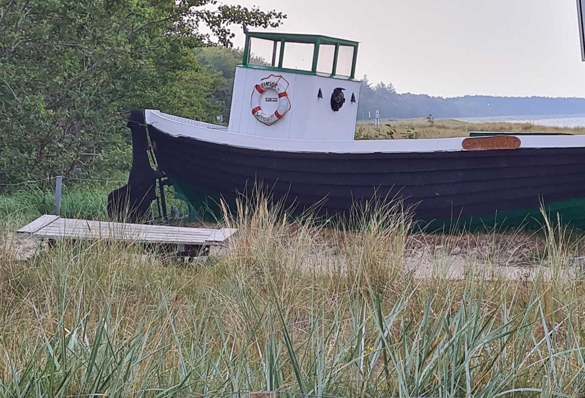 Ferienwohnung "Juliette" Zingst Esterno foto