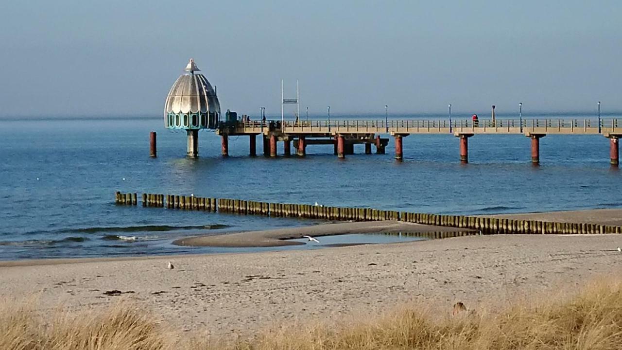 Ferienwohnung "Juliette" Zingst Esterno foto