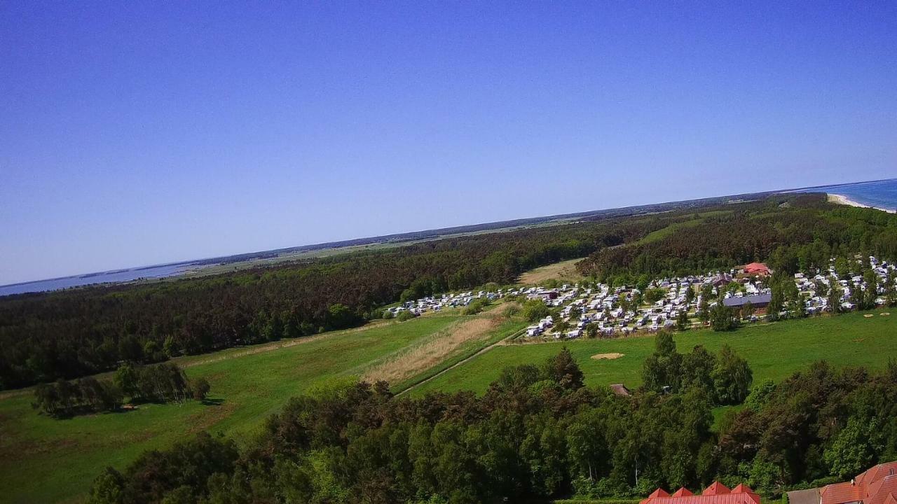 Ferienwohnung "Juliette" Zingst Esterno foto